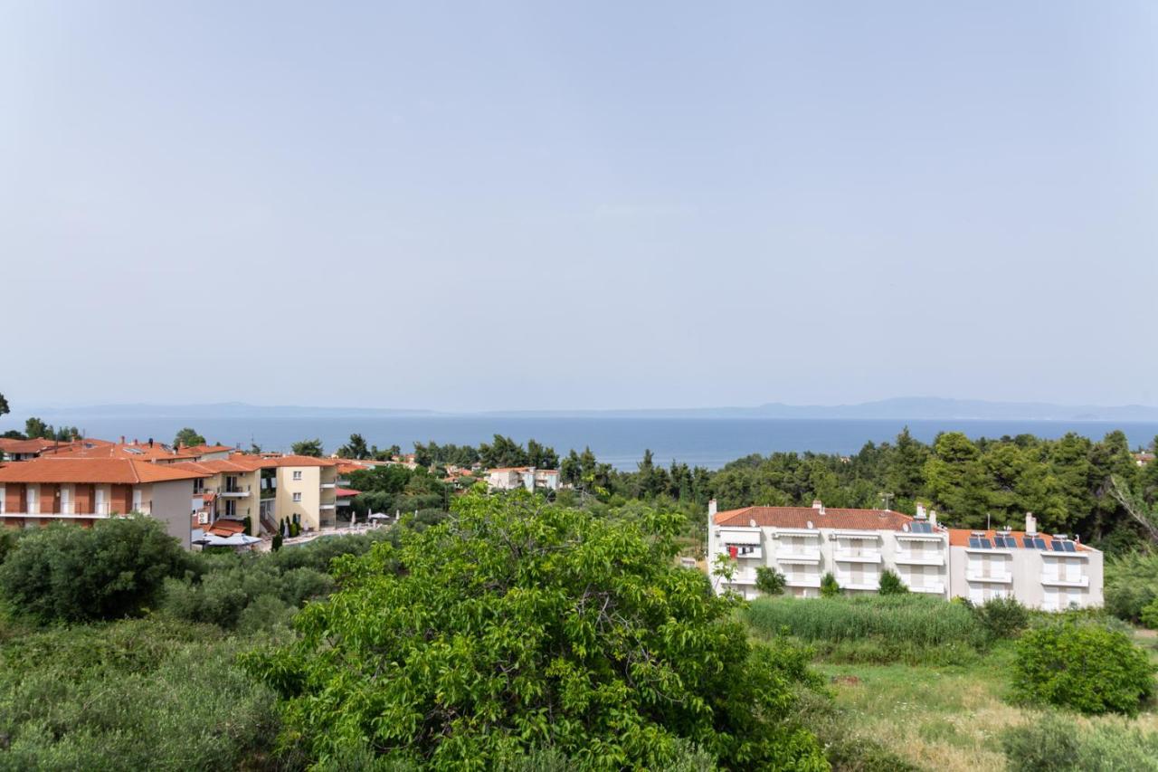 Valiant Sea Aparthotel Kriopigi Exterior photo