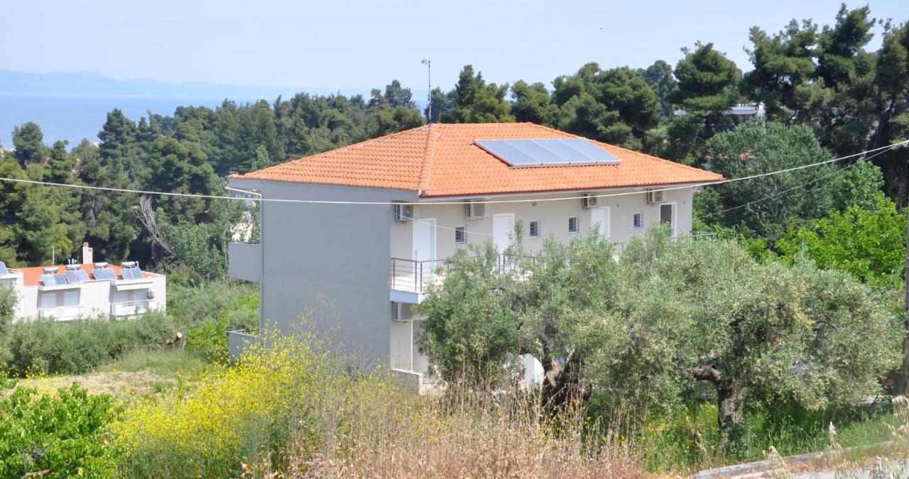 Valiant Sea Aparthotel Kriopigi Exterior photo