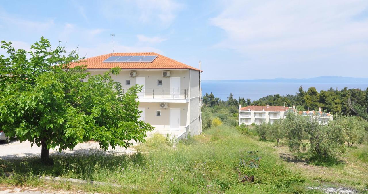 Valiant Sea Aparthotel Kriopigi Exterior photo