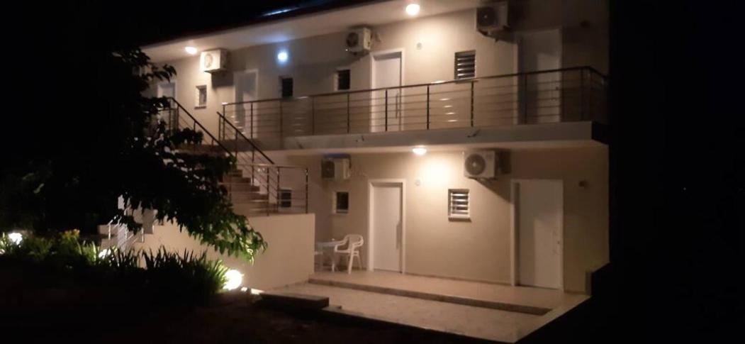 Valiant Sea Aparthotel Kriopigi Exterior photo